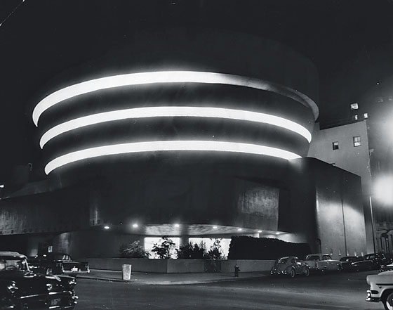 Chaos and Classicism At the Guggenheim!